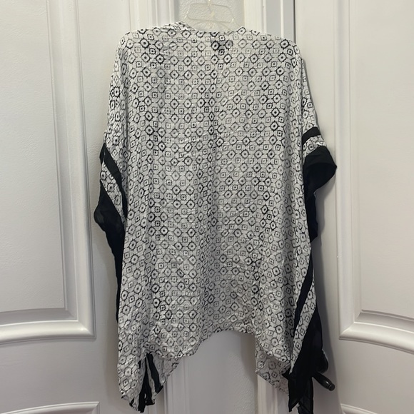 Mario Serrani cover up - Picture 3 of 5